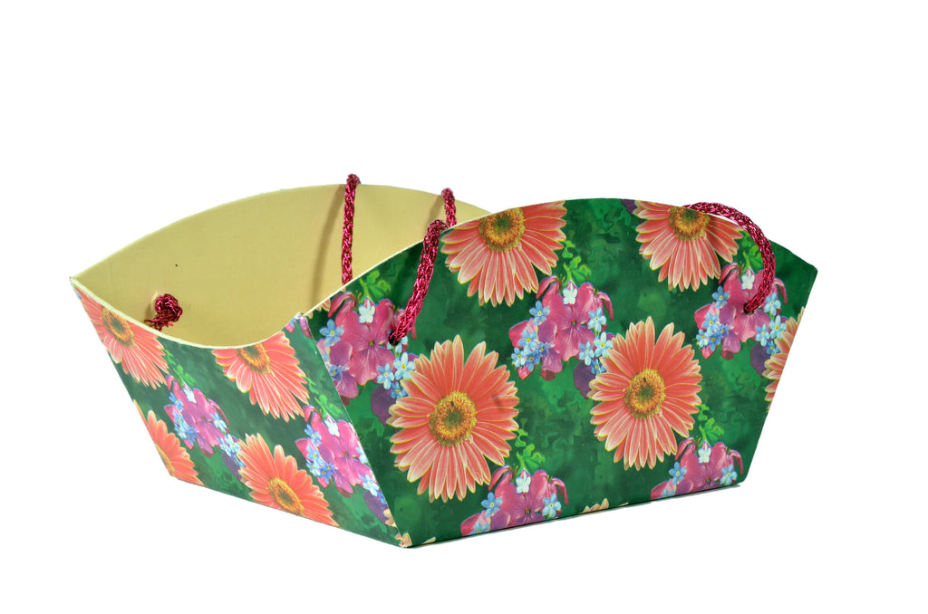 Handmade basket, boat shaped with strings to carry